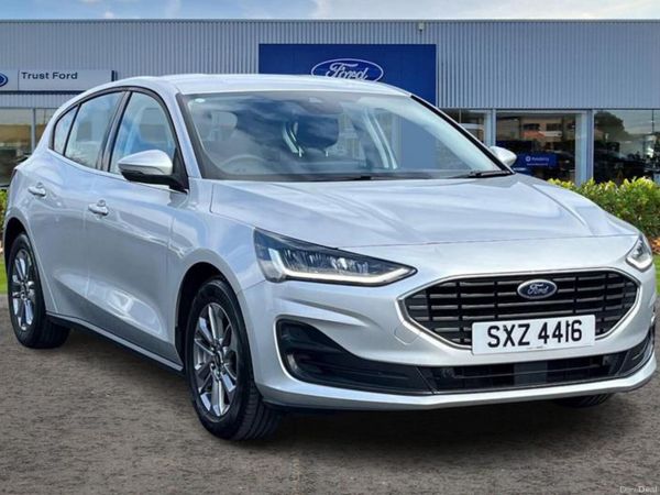 Ford Focus Hatchback, Petrol, 2023, Silver
