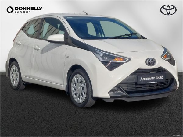 Toyota Aygo Hatchback, Petrol, 2020, White