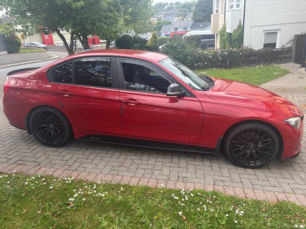 BMW 3-Series Saloon, Diesel, 2015, Red