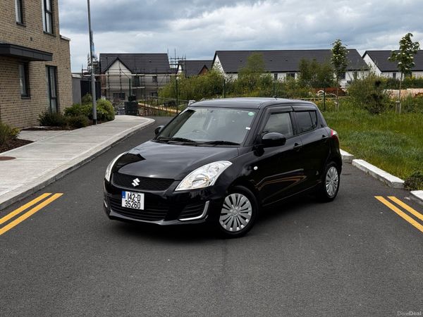 Suzuki Swift Hatchback, Petrol, 2014, Black