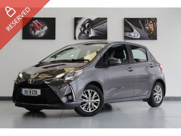 Toyota Yaris Hatchback, Petrol, 2019, Grey