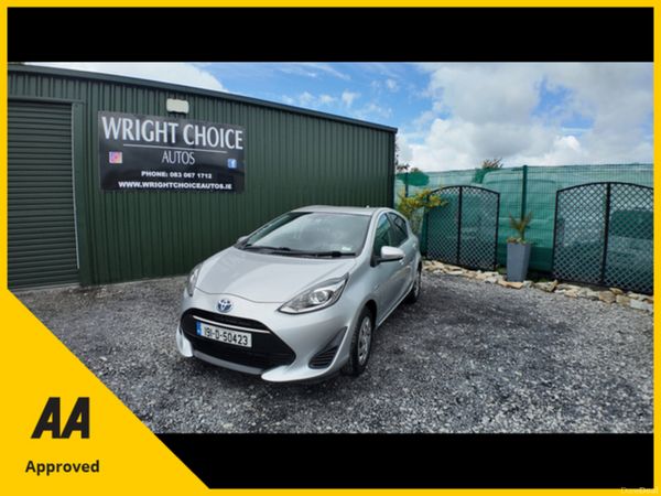 Toyota Aqua Hatchback, Petrol Hybrid, 2019, Silver
