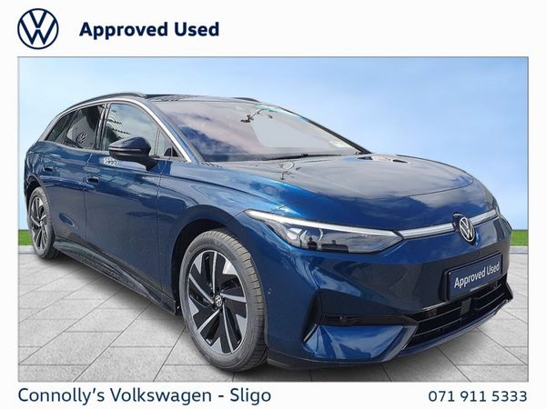 Volkswagen ID.7 Estate, Electric, 2025, Blue