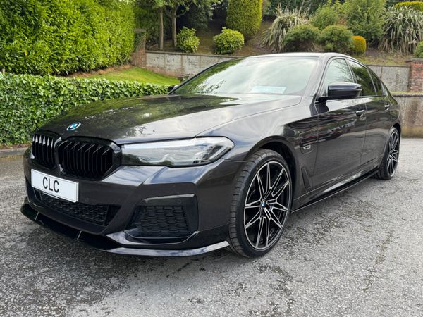 BMW 5-Series Saloon, Petrol Hybrid, 2023, Grey