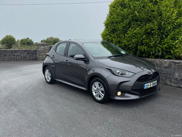 Toyota Yaris Hatchback, Petrol, 2022, Grey