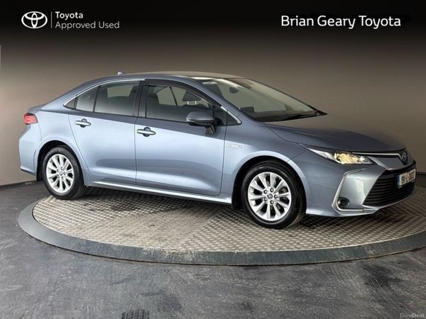 Toyota Corolla Saloon, Petrol Hybrid, 2019, Grey