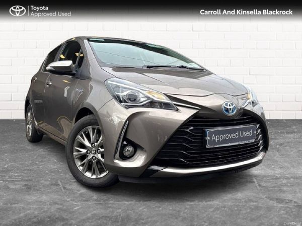 Toyota Yaris Hatchback, Petrol Hybrid, 2020, Bronze