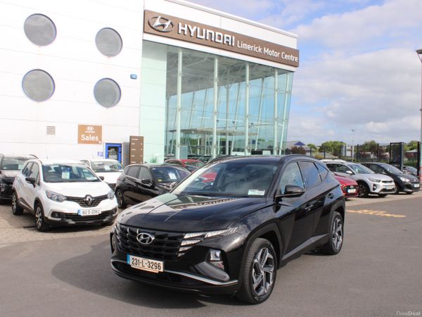 Hyundai Tucson SUV, Petrol Plug-in Hybrid, 2023, Black