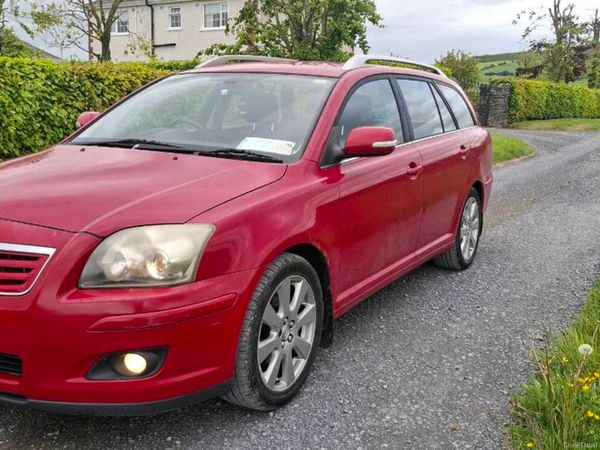Toyota Avensis Estate, Diesel, 2007, Red