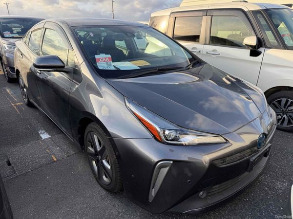 Toyota Prius Saloon, Petrol Hybrid, 2021, Grey
