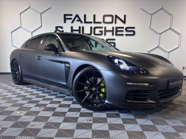 Porsche Panamera Hatchback, Petrol Plug-in Hybrid, 2015, Grey