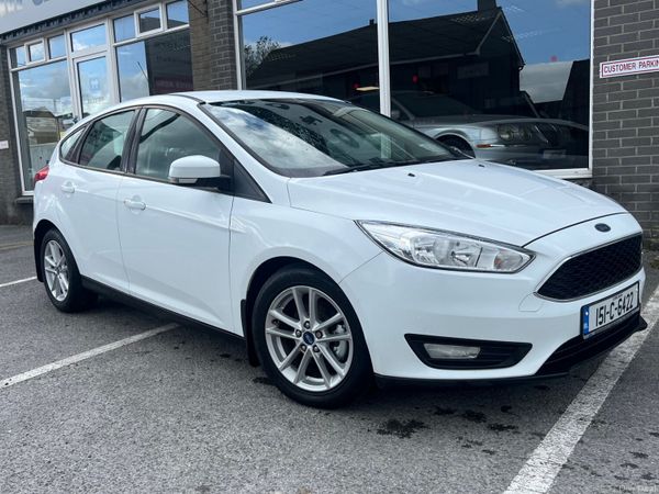 Ford Focus Hatchback, Diesel, 2015, White