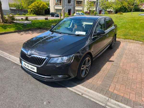 Skoda Superb Saloon, Diesel, 2013, Black
