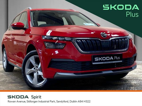 Skoda Kamiq Hatchback, Petrol, 2023, Red