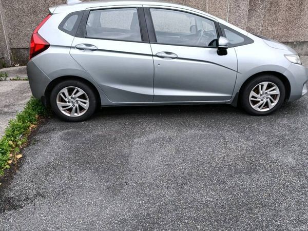 Honda Jazz Hatchback, Petrol, 2016, Grey