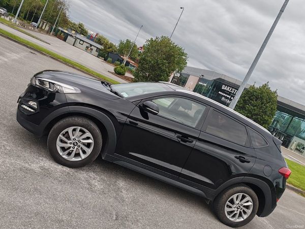 Hyundai Tucson SUV, Diesel, 2017, Black