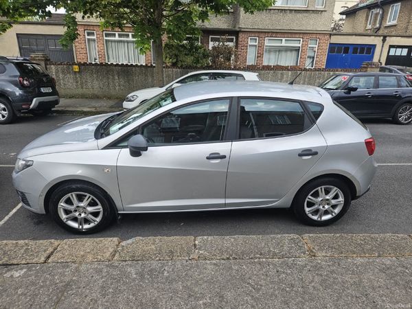 SEAT Ibiza MPV, Petrol, 2012, Silver