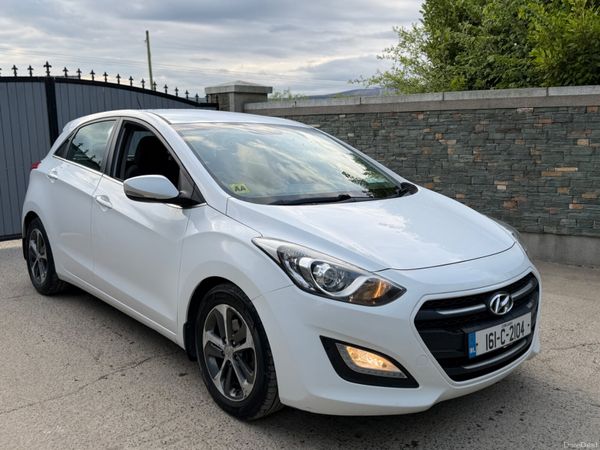 Hyundai i30 Hatchback, Diesel, 2016, White
