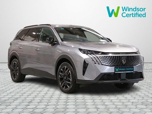 Peugeot 5008 MPV, Petrol, 2025, Grey