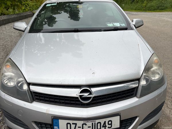 Opel Astra Convertible, Petrol, 2007, Silver