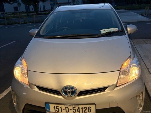 Toyota Prius Hatchback, Petrol Hybrid, 2015, Silver