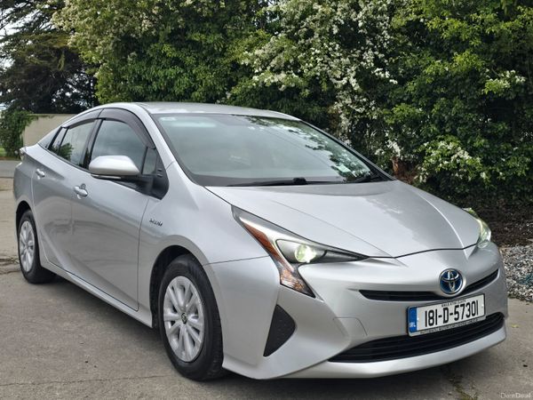 Toyota Prius Hatchback, Petrol Hybrid, 2018, Silver