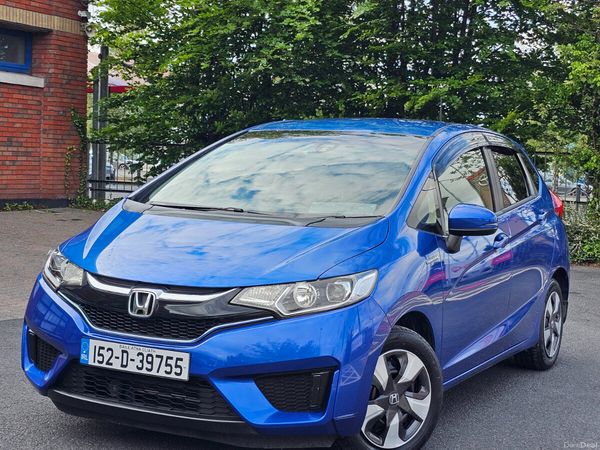 Honda Fit Hatchback, Petrol Hybrid, 2015, Blue