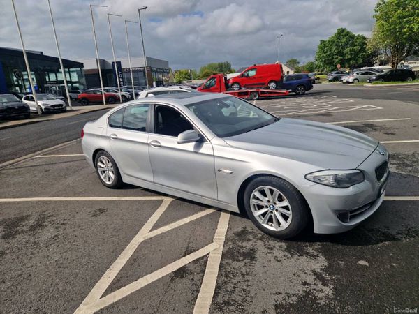 BMW 5-Series Saloon, Diesel, 2010, Silver