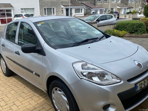 Renault Clio Hatchback, Ethanol Petrol, 2012, Silver