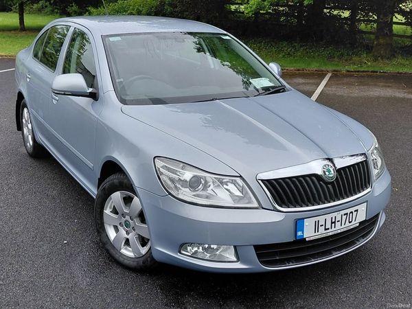 Skoda Octavia Saloon, Diesel, 2011, Blue
