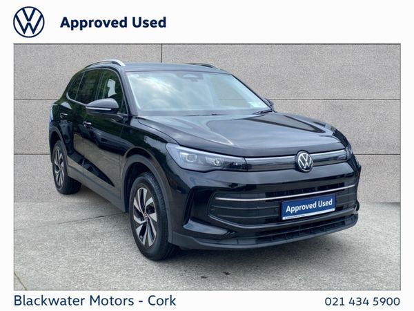 Volkswagen Tiguan SUV, Petrol Plug-in Hybrid, 2025, Black