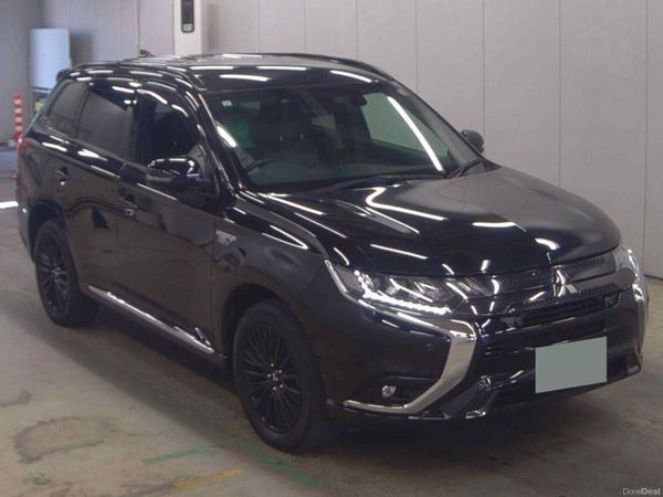 Mitsubishi Outlander SUV, Petrol Plug-in Hybrid, 2021, Black