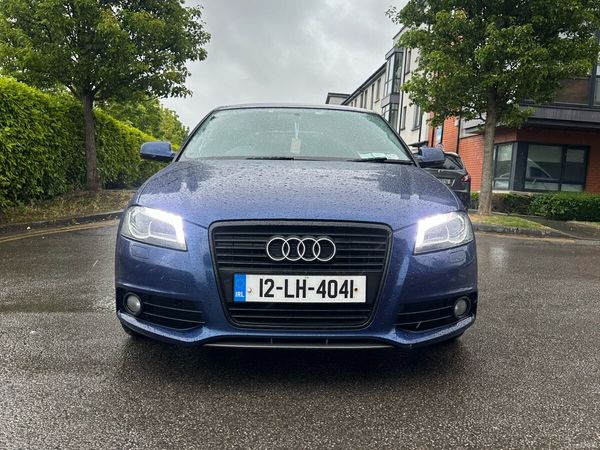 Audi A3 Hatchback, Diesel, 2012, Blue