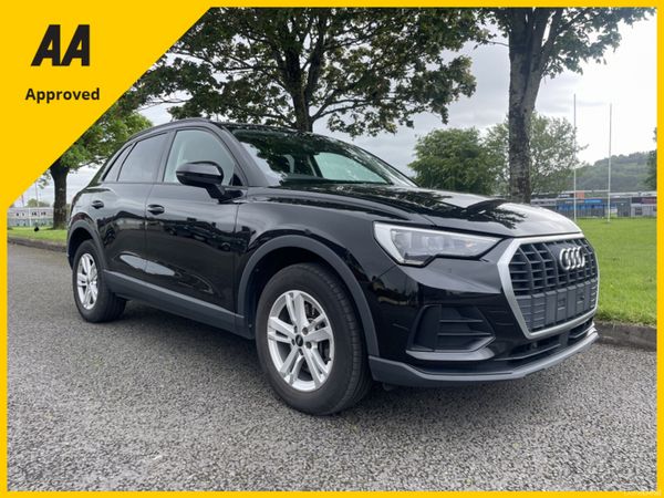 Audi Q3 SUV, Petrol Hybrid, 2022, Black