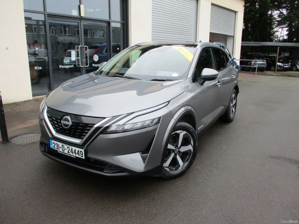Nissan Qashqai MPV, Petrol, 2023, Grey