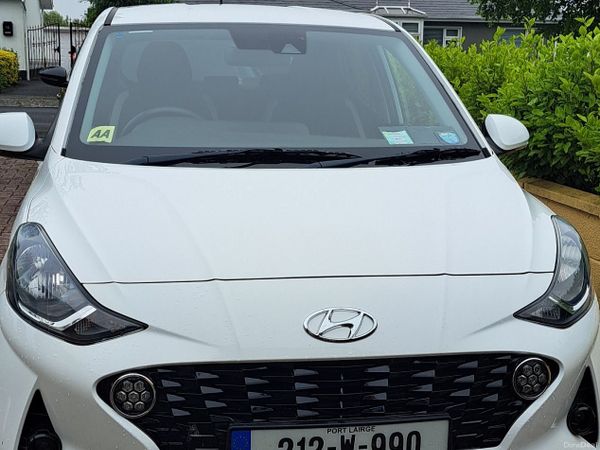 Hyundai i10 Hatchback, Petrol, 2021, White