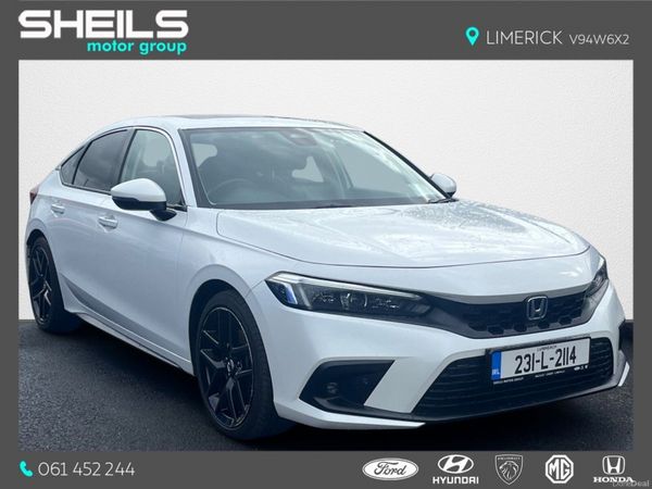 Honda Civic Hatchback, Petrol Hybrid, 2023, White