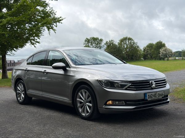 Volkswagen Passat Saloon, Diesel, 2016, Silver