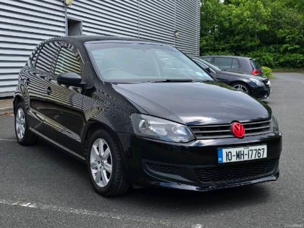 Volkswagen Polo Hatchback, Petrol, 2010, Black