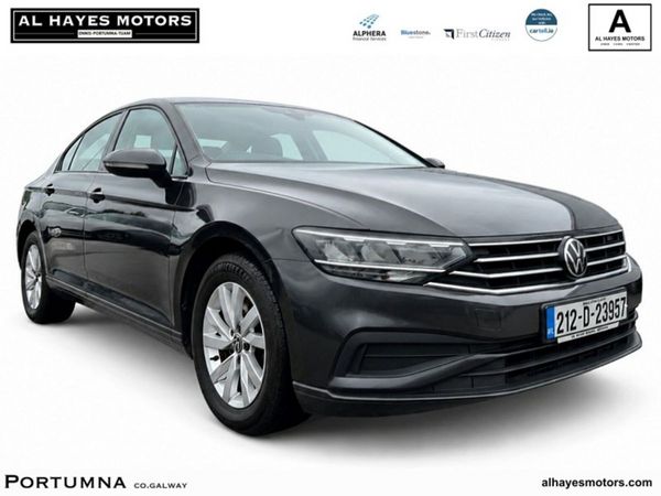 Volkswagen Passat Saloon, Diesel, 2021, Grey