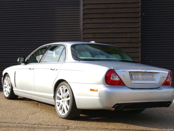 Jaguar XJ Saloon, Diesel, 2007, Silver