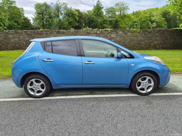 Nissan Leaf Hatchback, Electric, 2012, Blue