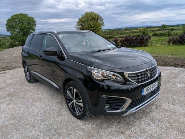 Peugeot 5008 MPV, Diesel, 2018, Black