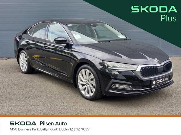 Skoda Octavia Saloon, Petrol, 2023, Black