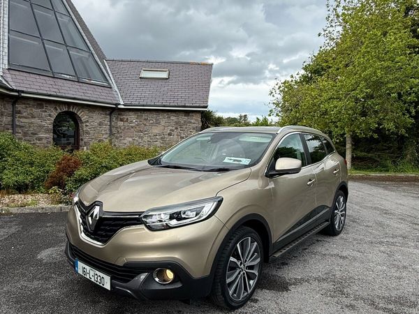 Renault Kadjar SUV, Diesel, 2016, Gold