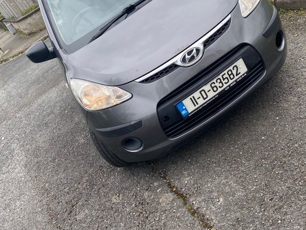 Hyundai i10 Hatchback, Petrol, 2011, Grey