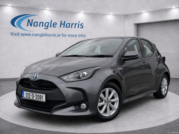 Toyota Yaris Hatchback, Petrol Hybrid, 2021, Grey
