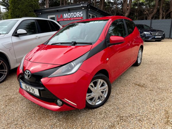 Toyota Aygo Hatchback, Petrol, 2018, Red