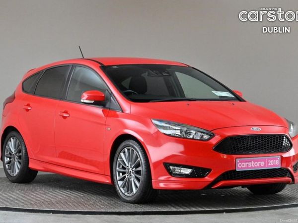 Ford Focus Hatchback, Diesel, 2018, Red