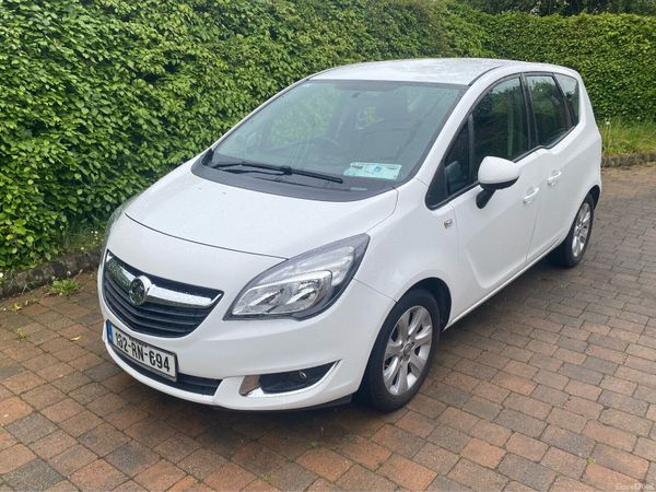 Vauxhall Meriva MPV, Petrol, 2016, White